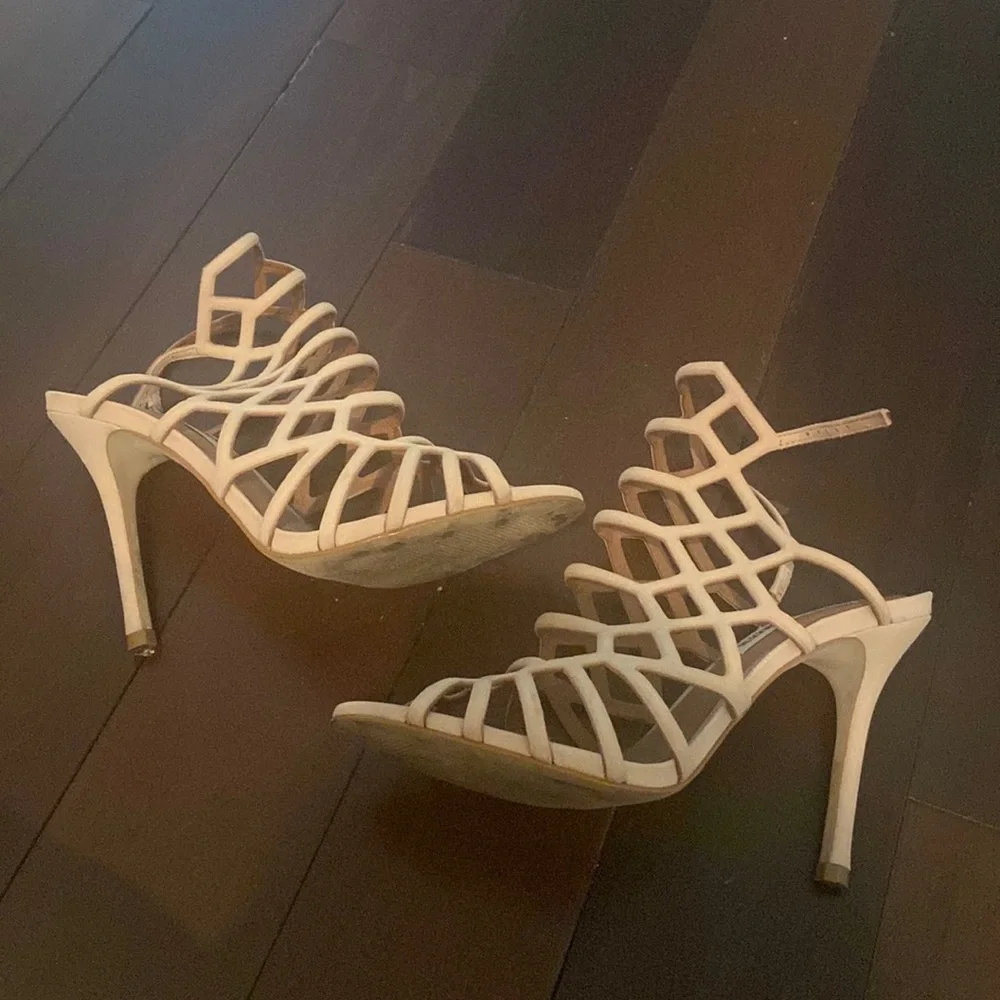 Steve madden suede caged sandals